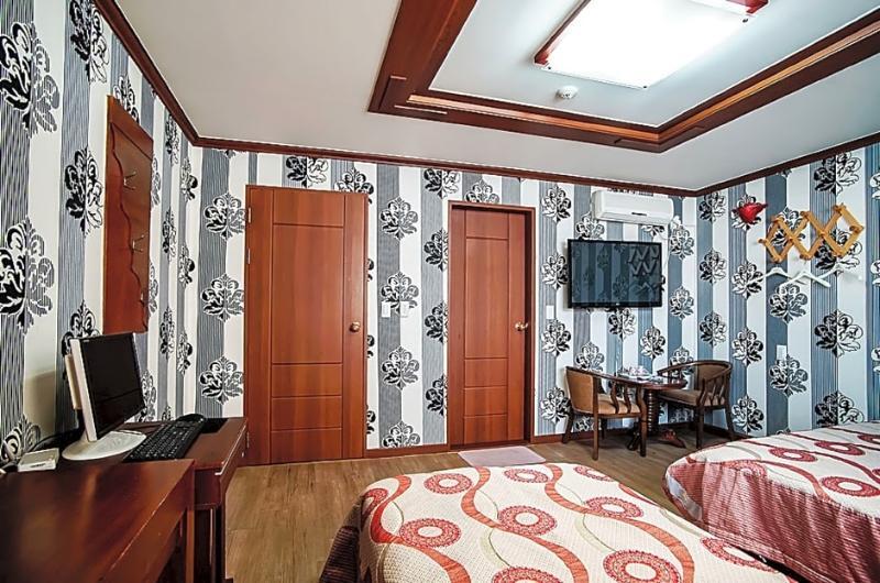 Trevi Hotel Csedzsu Kültér fotó